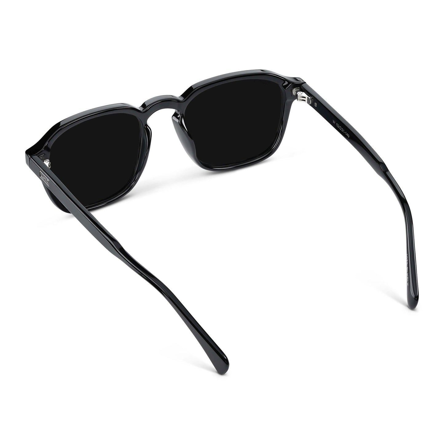 Francis | Polarized